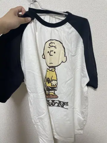 찰리 브라운의 T셔츠