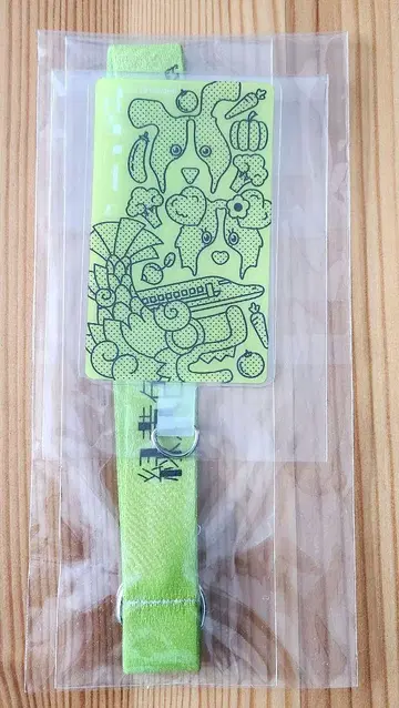 록키시카이 핸드 스트랩 부착 폰 탭