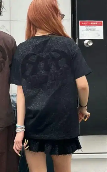 HTH 글리터 하트 로고티 글리터 셋업의 티