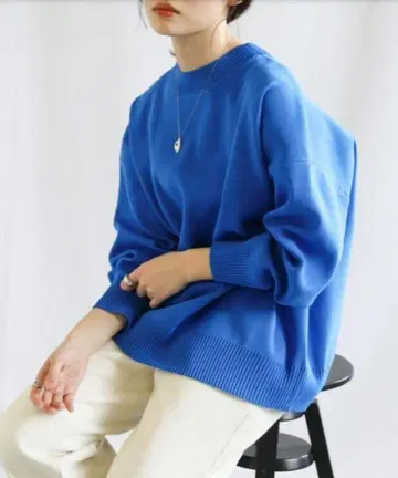 셀렉 모카 라운드 루즈핏 니트 풀오버