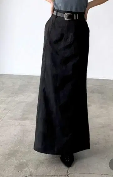 PAGEBOY 스모크 프린트 내로우 스커트 블랙