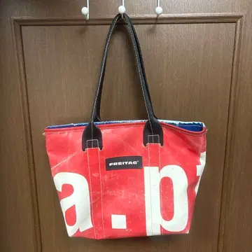 FREITAG 토트백 빨간색/파랑 Donna 카드 포함