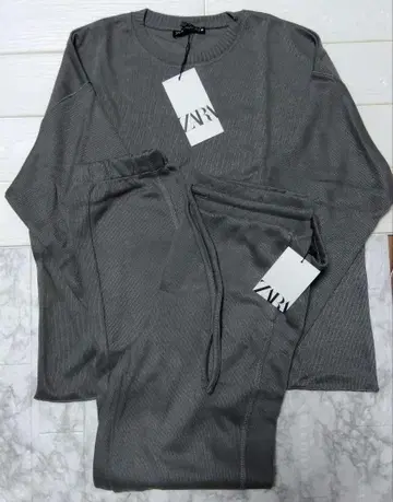 ZARA 그레이 셋업