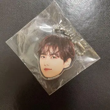 INI XQUARE 캡슐 토이 오자키 타쿠미 아크릴 키링