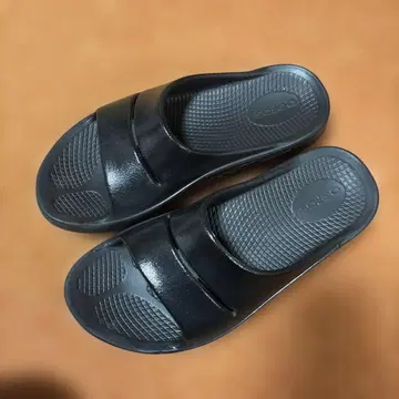 OOFOS EU38(24.0)