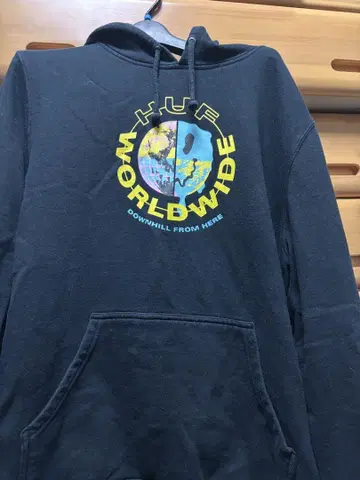 HUF 그래픽 후드티 블랙