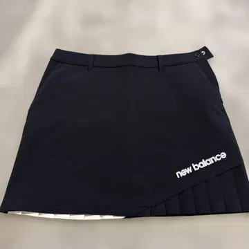 new balance 블랙 플리츠 스커트