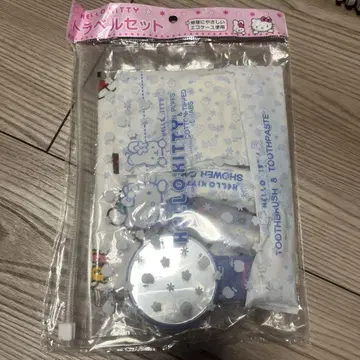 헬로키티 캐릭터 트래블 세트 일본제
