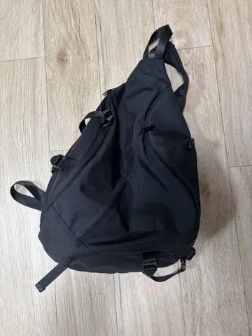 GERRY 블랙 숄더백