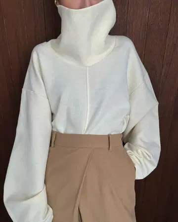STAND NECK WIDE TOPS 클라네