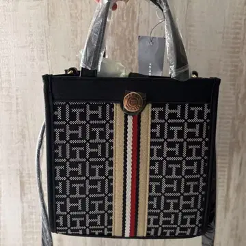 Tommy Hilfiger 백 69JA590 420 QGF