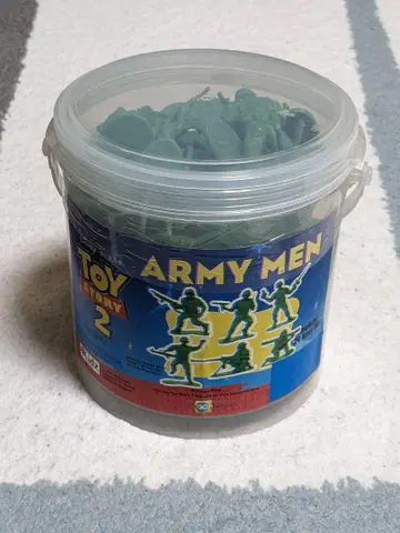 토이스토리 2 아미 맨 버킷