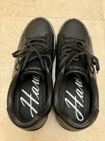 새상품급 Hawkins sport 스니커즈 23.5