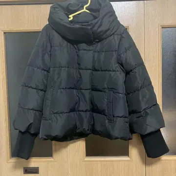 숏 다운 코트 블랙