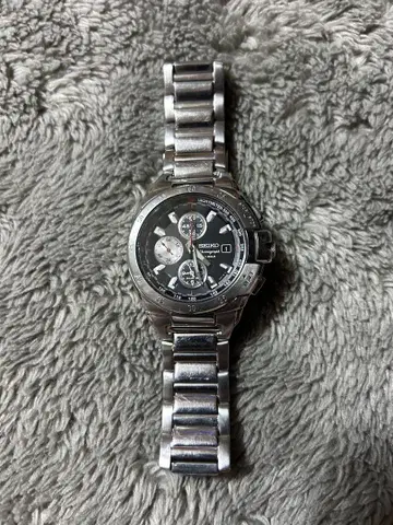 SEIKO 인터내셔널 컬렉션 손목시계