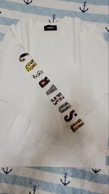 Dsquared2 맨투맨 소매 애니멀 무늬 로고 L 사이즈