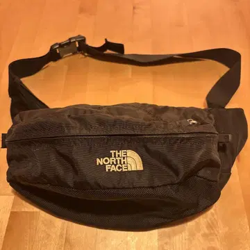 THE NORTH FACE 블랙 숄더백