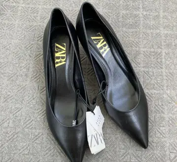 자라 블랙 스틸레토 하이힐