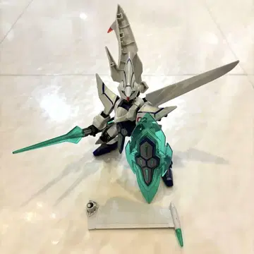 골판지 전기 프라모델 오딘 mk2