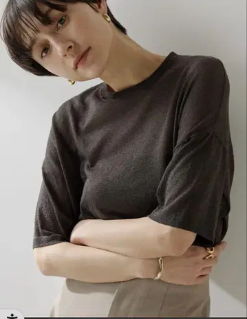 윔 가젯 라메 니트 TEE