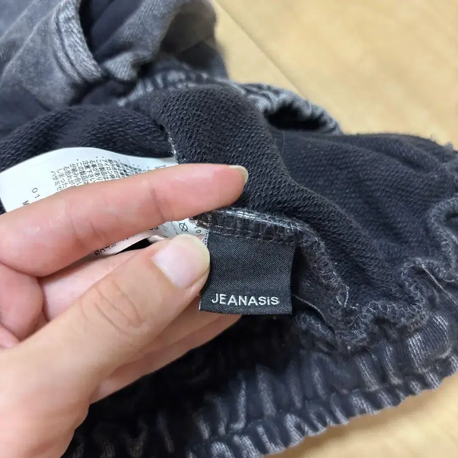 4번째 상품 이미지