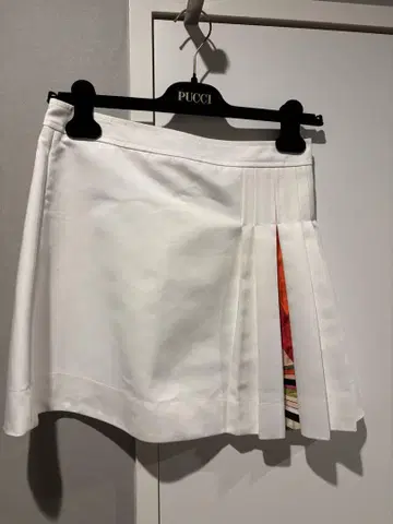 EMILIO PUCCI 플리츠 스커트 IT38 사이즈 미사용 택 포함