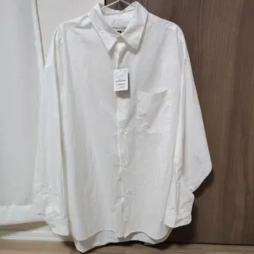 [ 프릭스스토어 ] 릴랙스 핏 레귤러 카라 셔츠