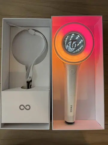 무료배송 도내에서 즉시 발송 TWICE 응원봉 화이트