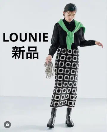 [ 새상품 ] LOUNIE 크로셰 니트 스커트 블랙