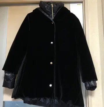 HERNO 헬르노 다운 코트 42 M 사이즈 5WAY 새상품급