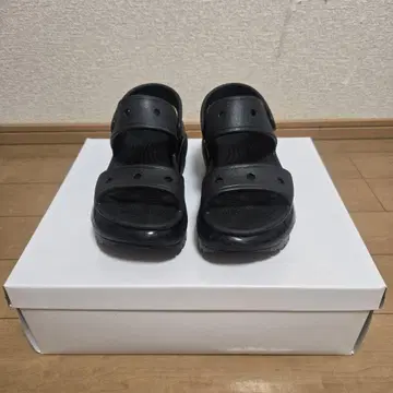 Crocs 통굽 샌들