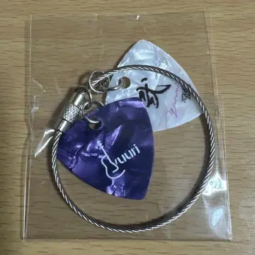 유리 기타 피크 키링 보라색 화이트