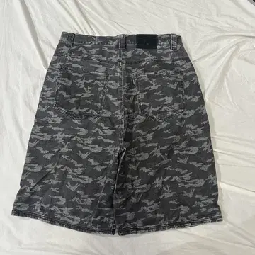 BELVET 카모 패턴 데님 숏팬츠 L 사이즈