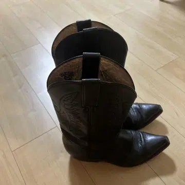 웨스턴 부츠 블랙 자수
