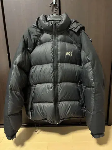 MILLET 다운 자켓 블랙 후드 부착
