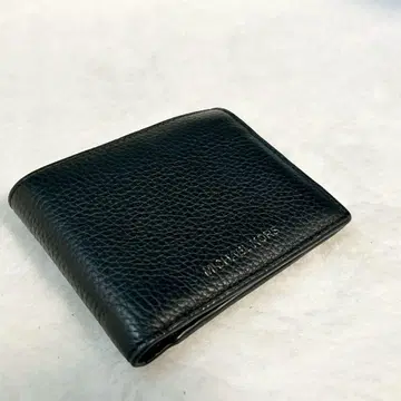 MICHAEL KORS 마이클코어스 가죽 이단 접이식 지갑 블랙