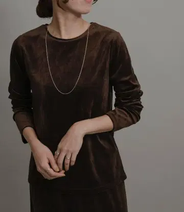 어반 리서치 서니 라벨 벨로아 롱 슬리브 T셔츠 새상품