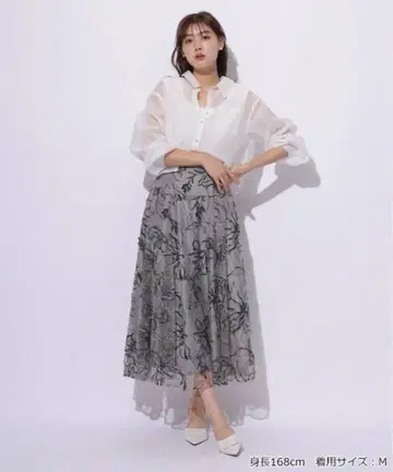 아푸와이저 리셰 플라워 자수 스커트 꽃무늬 스커트1