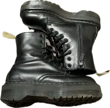 dr.martens black boots