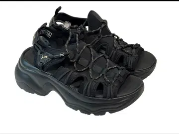 PUMA 블랙 시리아 웨지 샌들 24cm