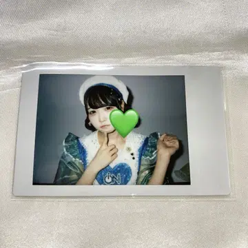 하카네 이 하카네 데뷔 의상 란 폴라로이드 3