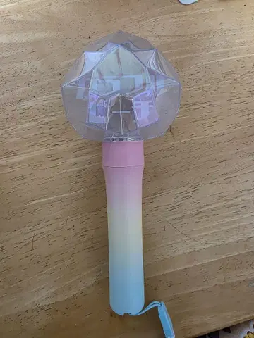 컬러풀 피치 파라피치 2025 응원봉