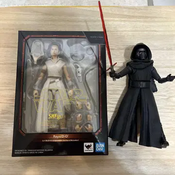 S.H.Figuarts 레이 & D-O. 카일로 렌