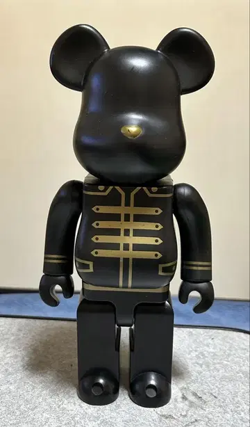 BTS x BE@RBRICK 400%