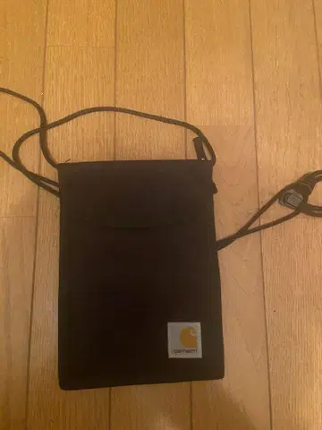 Carhartt 블랙 숄더백