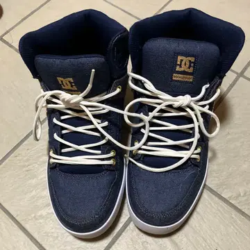 DC 네이비 하이컷 스니커즈