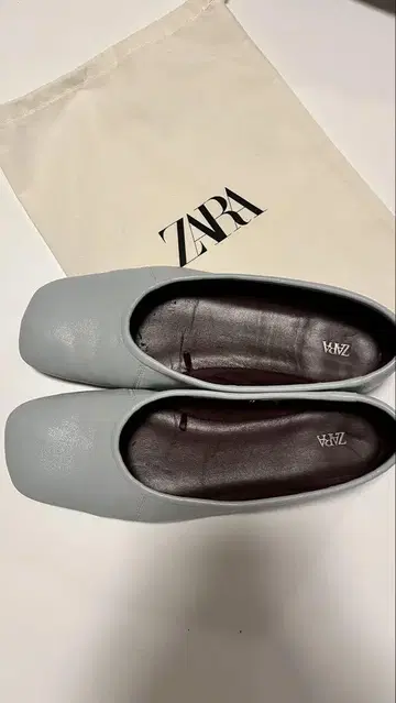 ZARA 스티치 가죽 발레리나 슈즈 백 포함