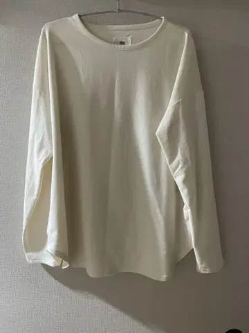 siro de labonte 아이보리 긴팔 T셔츠