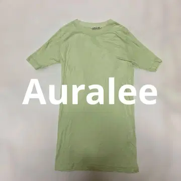 AURALEE 라이트 그린 티셔츠