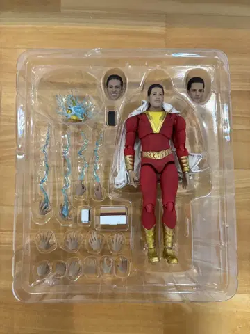 MAFEX SHAZAM!
